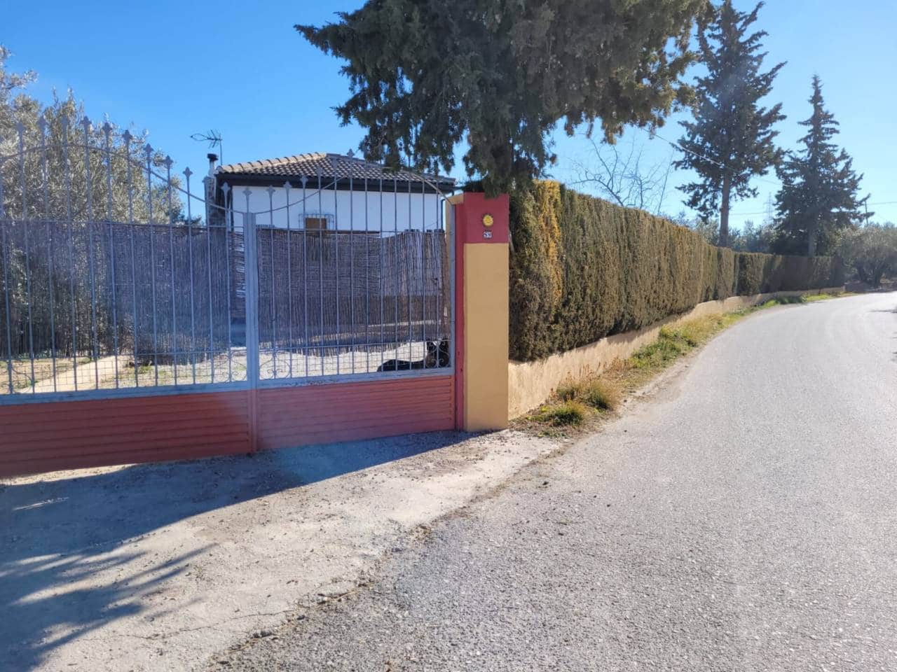 4 soveværelse Villa til salg i Baza med garage - € 210.000 (Ref: 9552925)