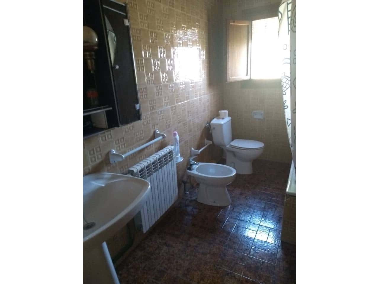 4 soveværelse Villa til salg i Baza - € 230.000 (Ref: 9552927)