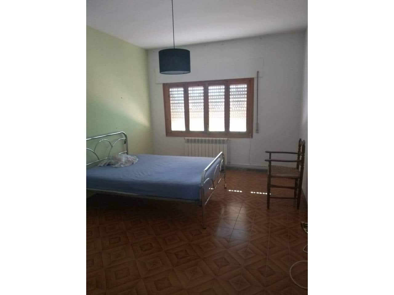 4 soveværelse Villa til salg i Baza - € 230.000 (Ref: 9552927)