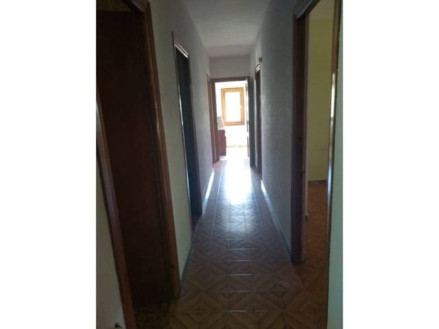 4 soveværelse Villa til salg i Baza - € 230.000 (Ref: 9552927)