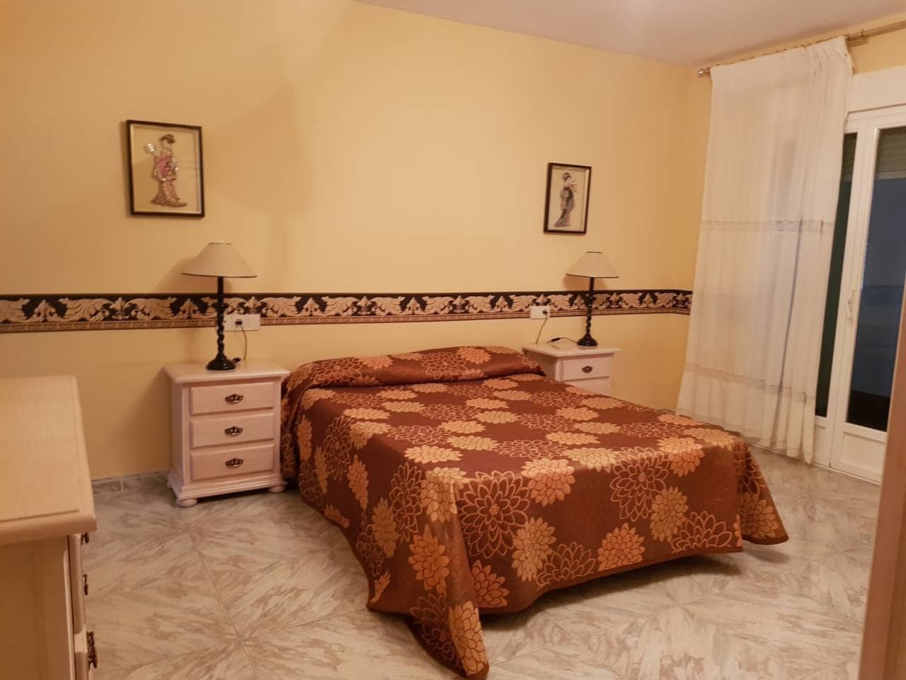 Apartamento de 5 habitaciones en Baza en venta - 180.000 € (Ref: 9552928)