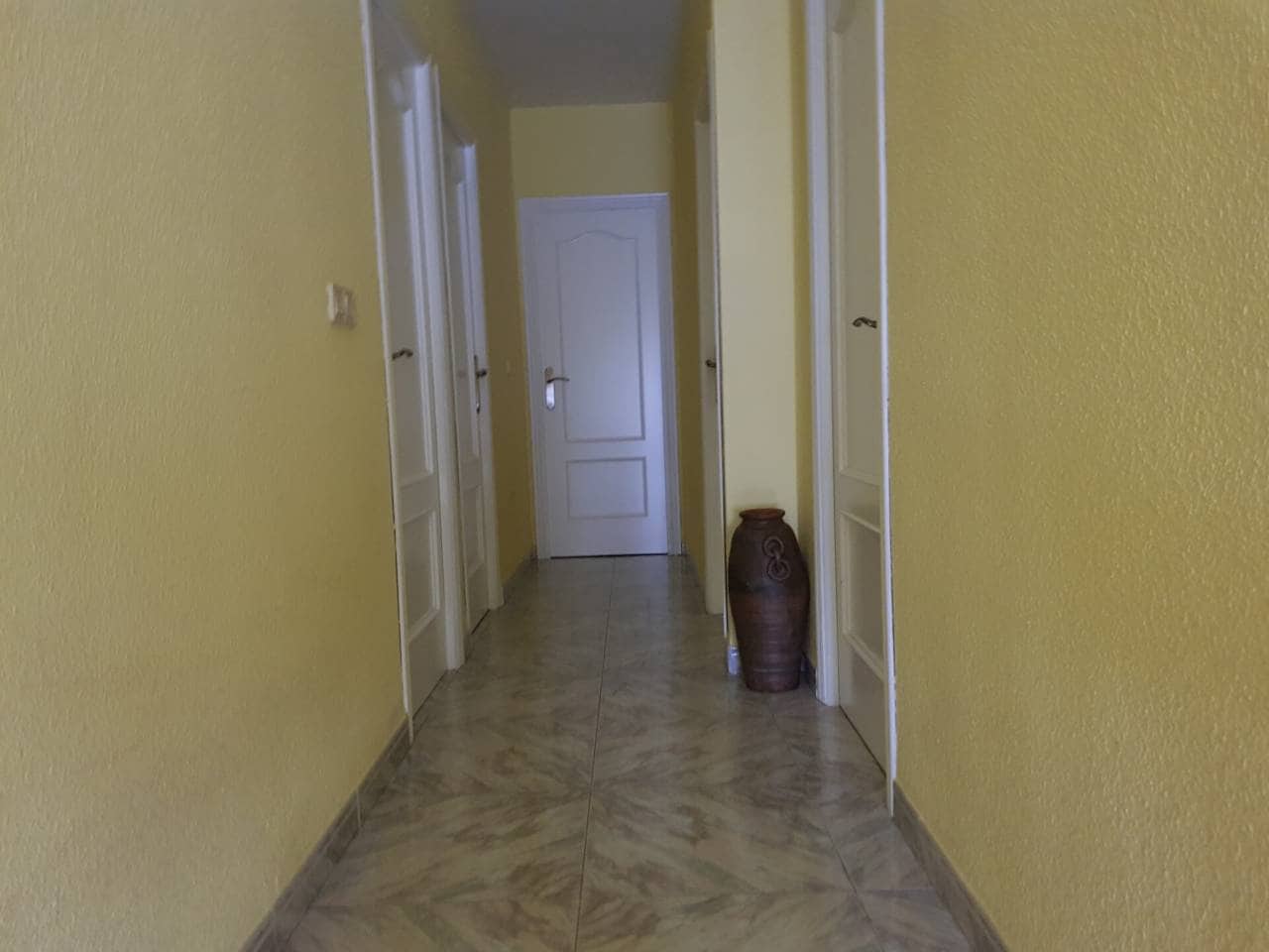 Apartamento de 5 habitaciones en Baza en venta - 180.000 € (Ref: 9552928)