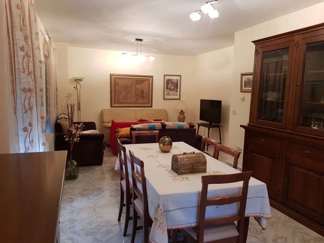 5 Zimmer Apartment zu verkaufen in Baza - 180.000 € (Ref: 9552928)