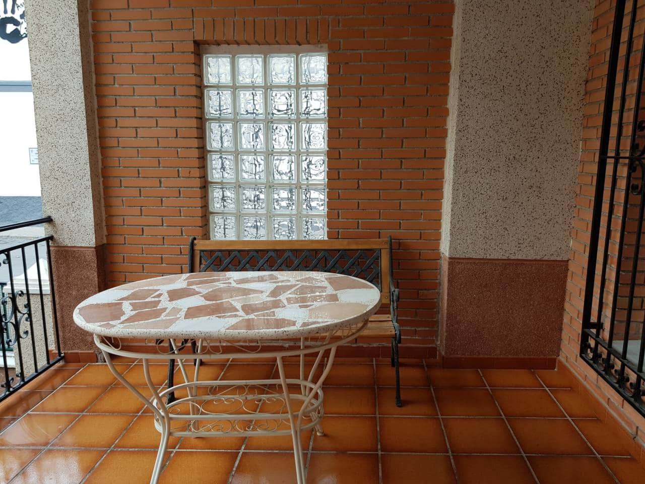 Apartamento de 5 habitaciones en Baza en venta - 180.000 € (Ref: 9552928)