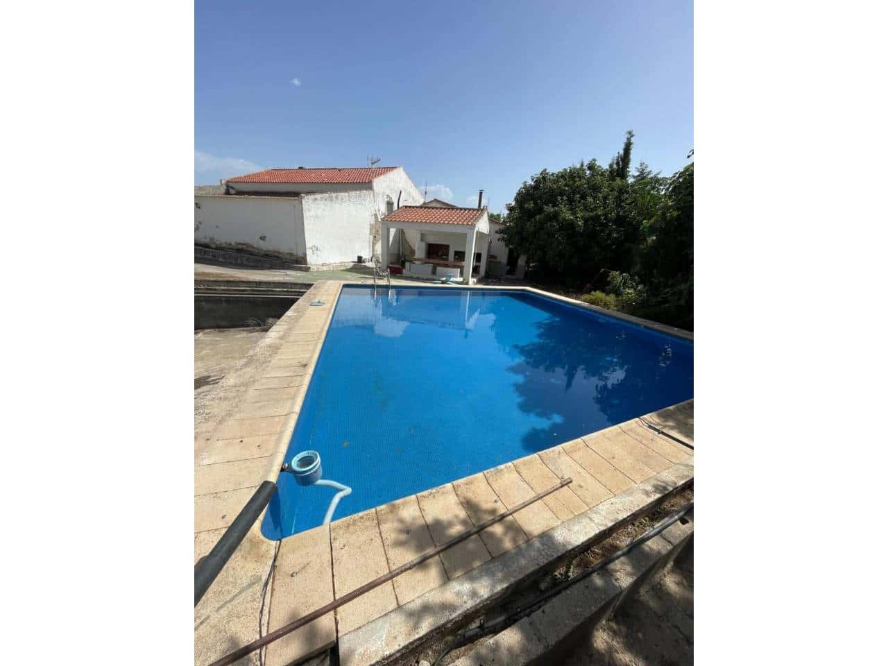 Chalet de 7 habitaciones en Baza en venta con garaje - 300.000 € (Ref: 9552929)