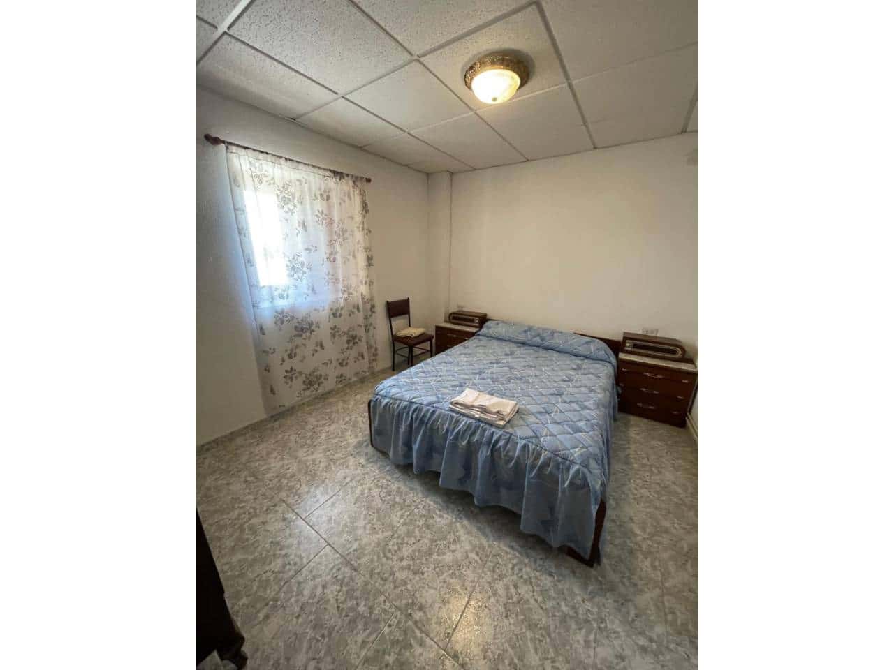 Chalet de 7 habitaciones en Baza en venta con garaje - 300.000 € (Ref: 9552929)