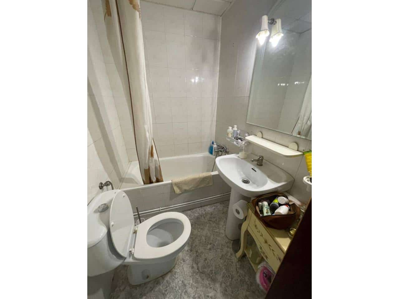 Chalet de 7 habitaciones en Baza en venta con garaje - 300.000 € (Ref: 9552929)