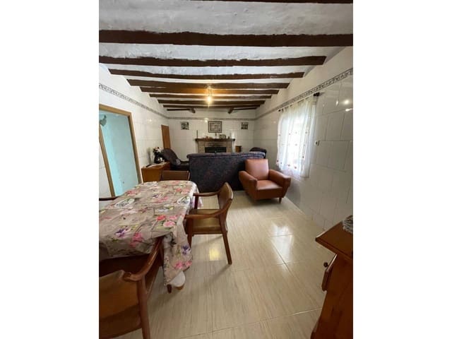 7 soveværelse Villa til salg i Baza med garage - € 300.000 (Ref: 9552929)