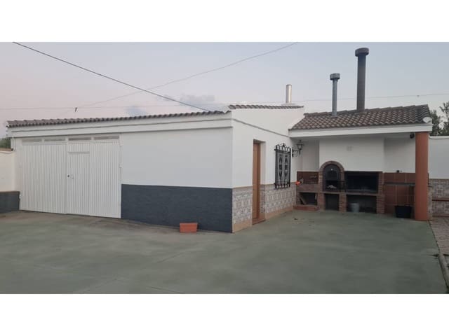 4 soveværelse Villa til salg i Baza med swimmingpool garage - € 260.000 (Ref: 9552930)