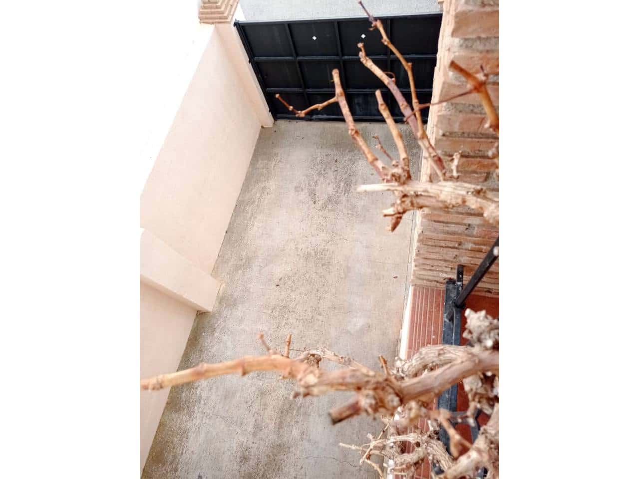 4 soveværelse Villa til salg i Baza med swimmingpool garage - € 208.000 (Ref: 9552931)