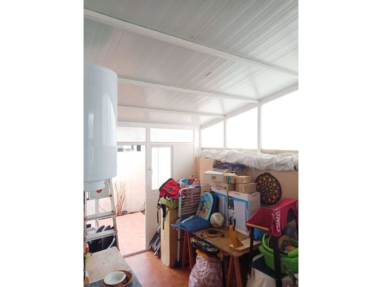 4 soveværelse Villa til salg i Baza med swimmingpool garage - € 208.000 (Ref: 9552931)