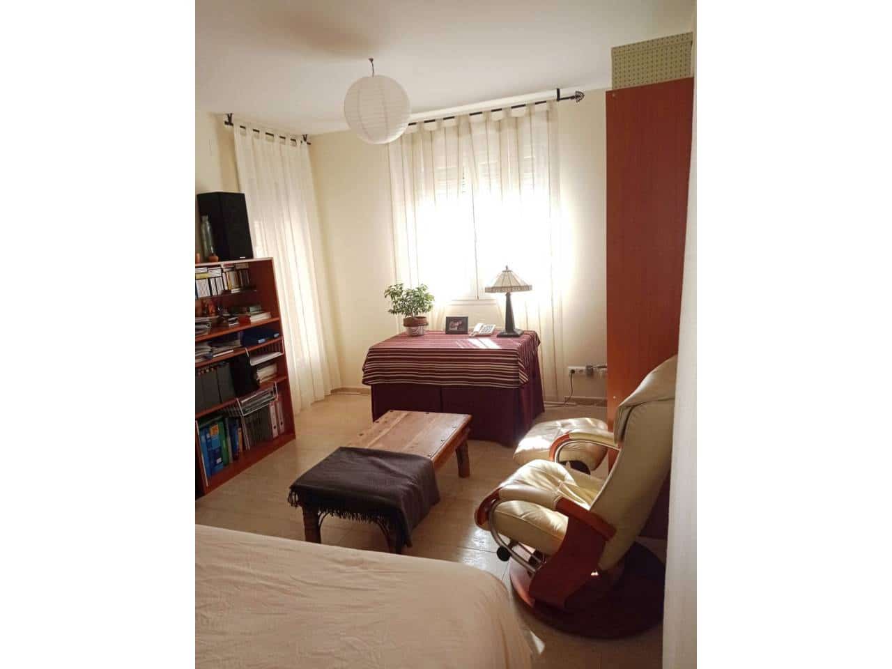 4 soveværelse Villa til salg i Baza med swimmingpool garage - € 208.000 (Ref: 9552931)