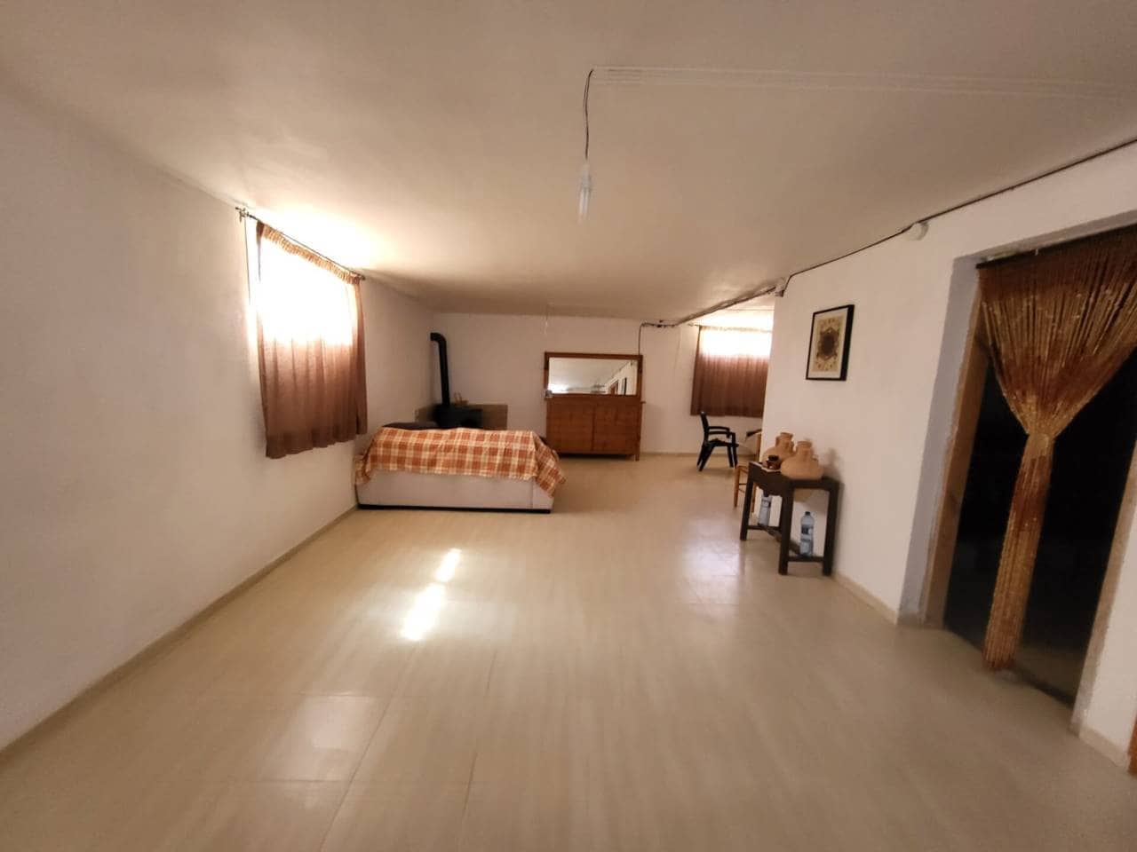 4 sypialnia Willa na sprzedaż w Baza z garażem - 140 000 € (Ref: 9552932)