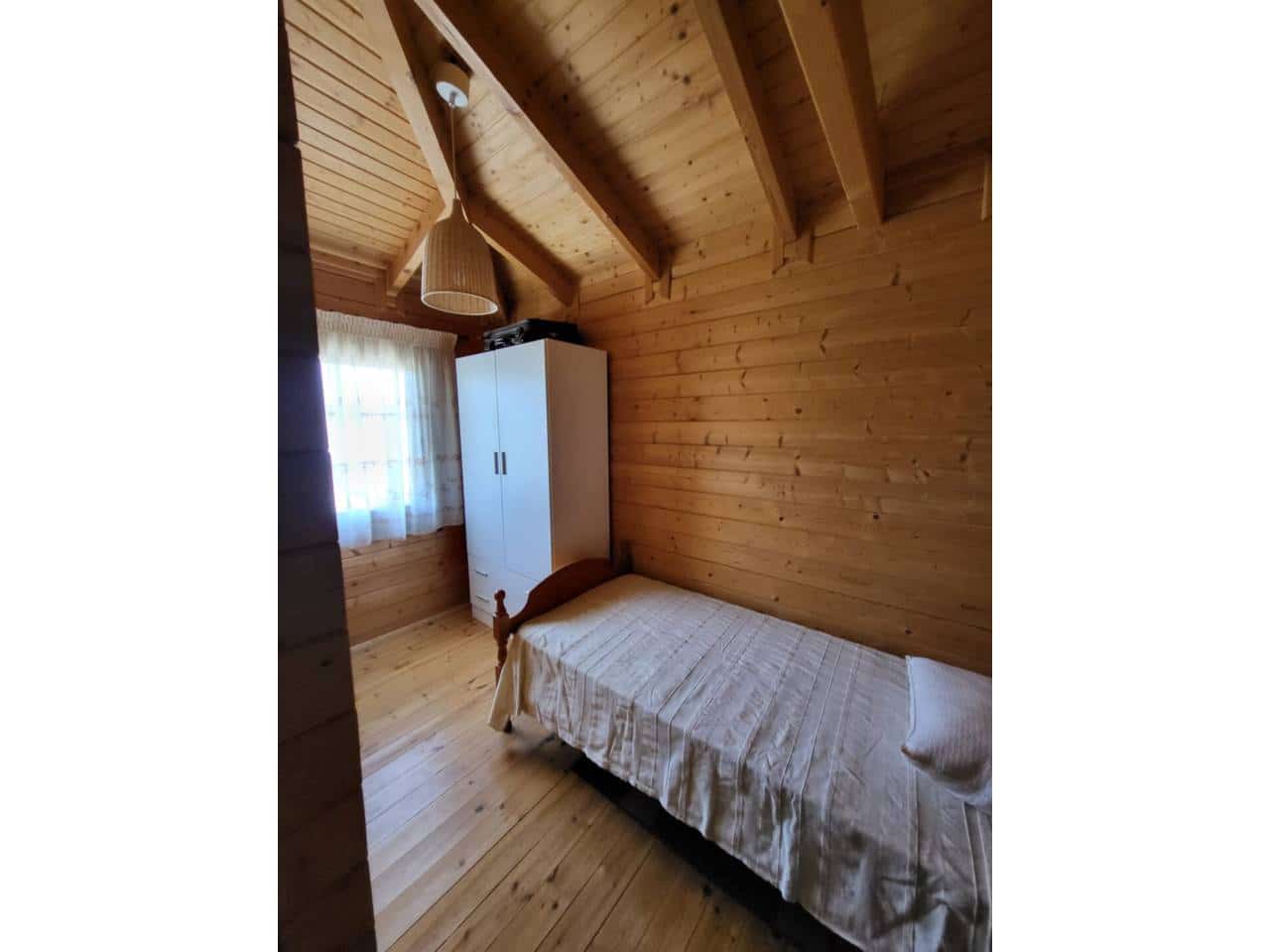 4 sypialnia Willa na sprzedaż w Baza z garażem - 140 000 € (Ref: 9552932)