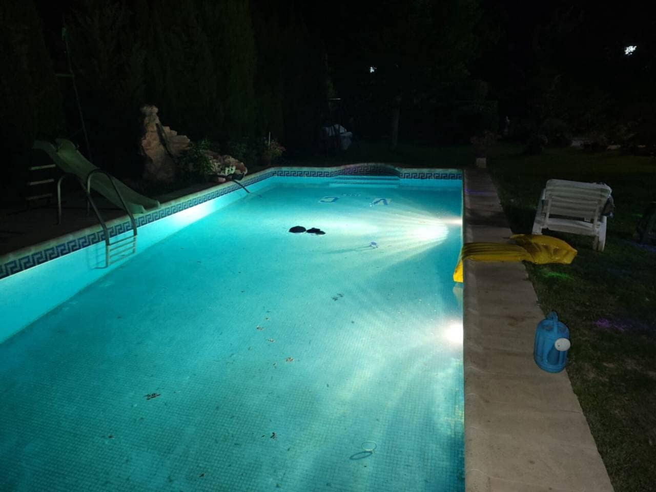 3 soveværelse Villa til salg i Baza med swimmingpool garage - € 250.000 (Ref: 9552933)