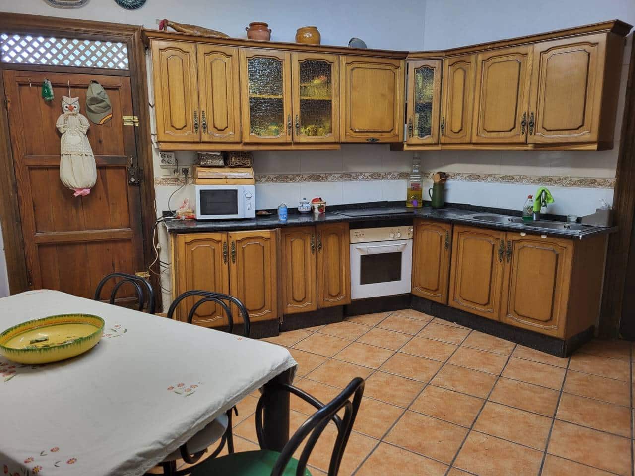 3 soveværelse Villa til salg i Baza med swimmingpool garage - € 250.000 (Ref: 9552933)