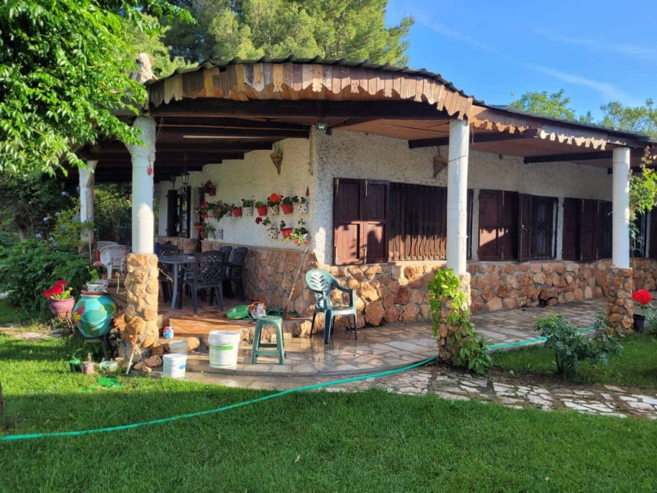 3 soveværelse Villa til salg i Baza med swimmingpool garage - € 250.000 (Ref: 9552933)