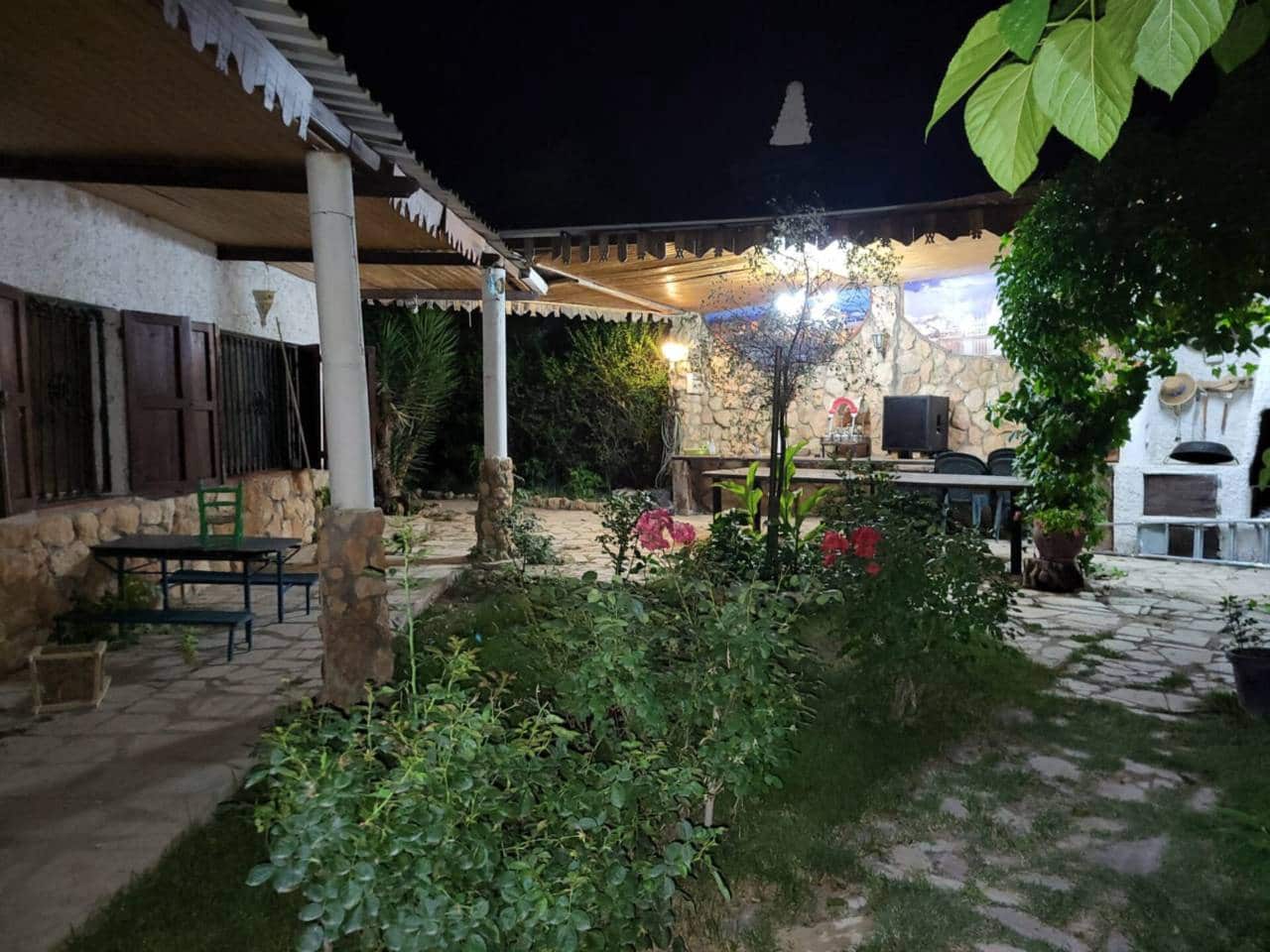 3 soveværelse Villa til salg i Baza med swimmingpool garage - € 250.000 (Ref: 9552933)