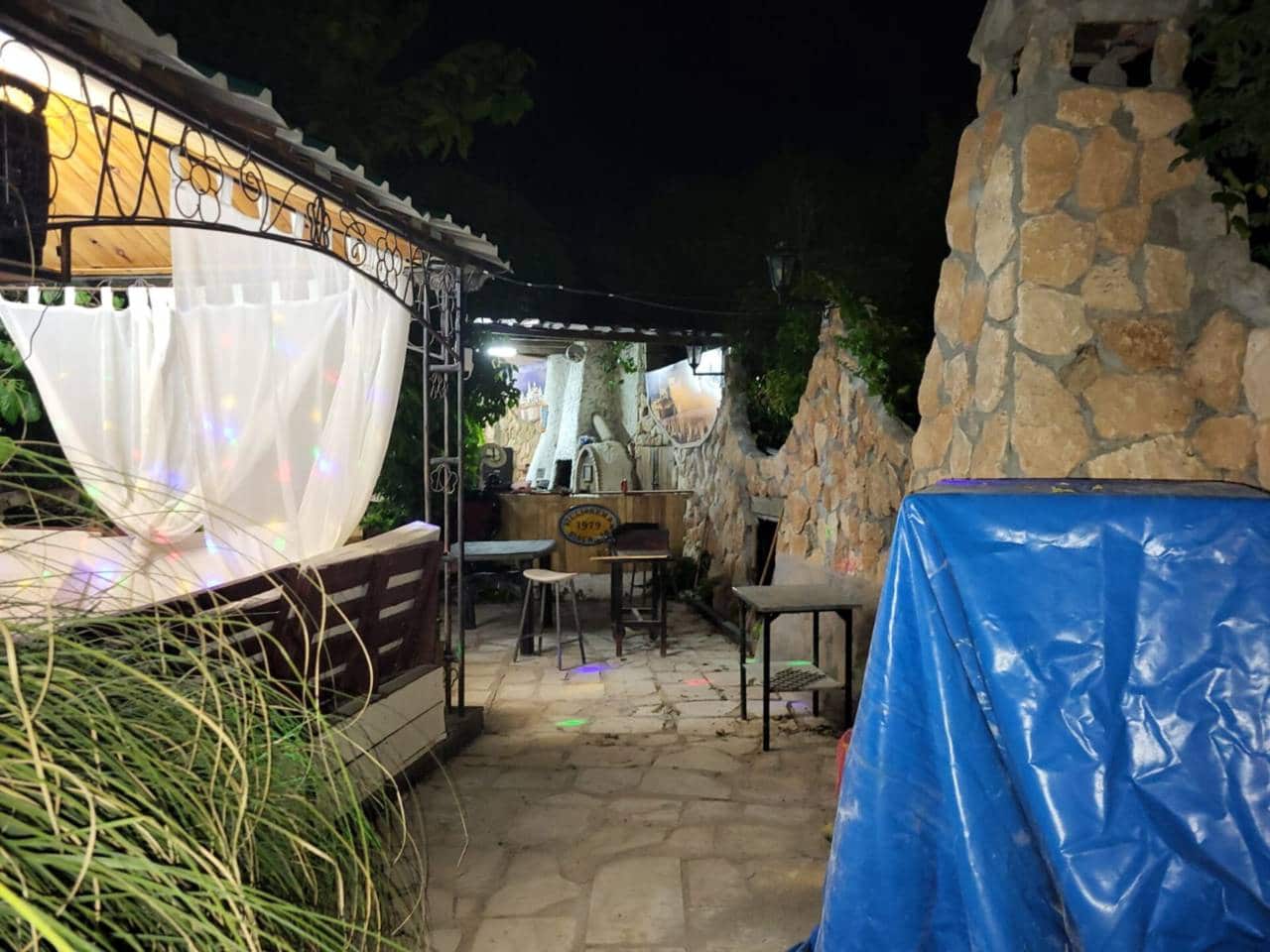 3 soveværelse Villa til salg i Baza med swimmingpool garage - € 250.000 (Ref: 9552933)