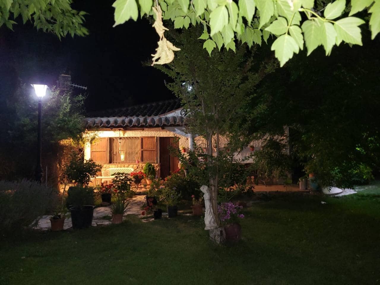 3 soveværelse Villa til salg i Baza med swimmingpool garage - € 250.000 (Ref: 9552933)