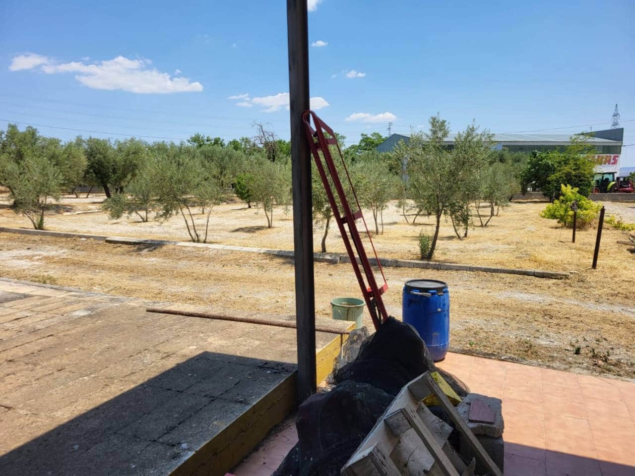 3 soveværelse Villa til salg i Baza med swimmingpool garage - € 290.000 (Ref: 9552934)