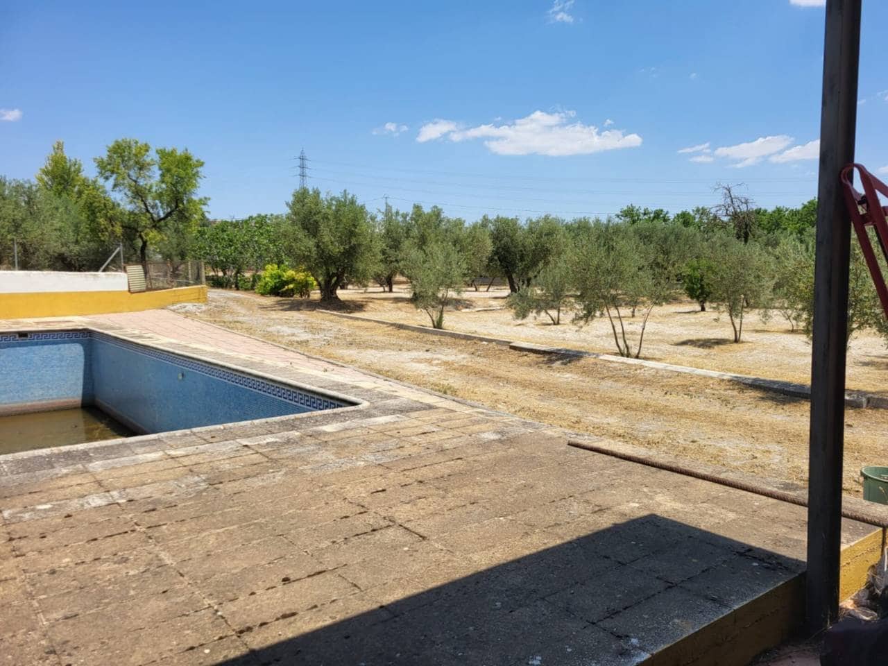 3 soveværelse Villa til salg i Baza med swimmingpool garage - € 290.000 (Ref: 9552934)