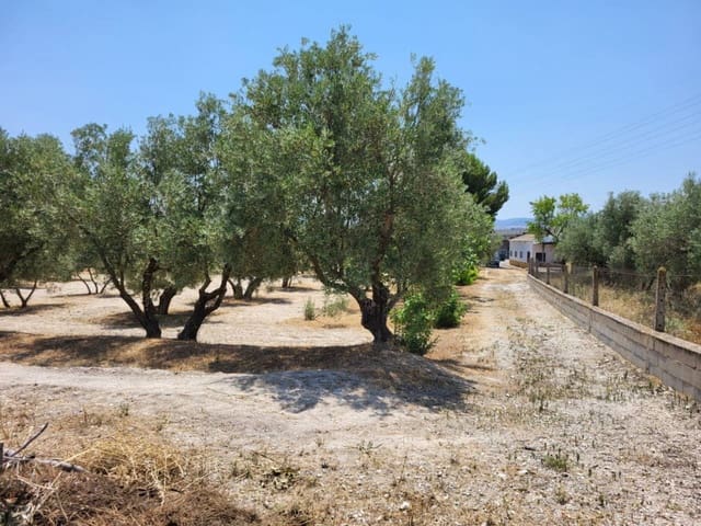 3 soveværelse Villa til salg i Baza med swimmingpool garage - € 290.000 (Ref: 9552934)