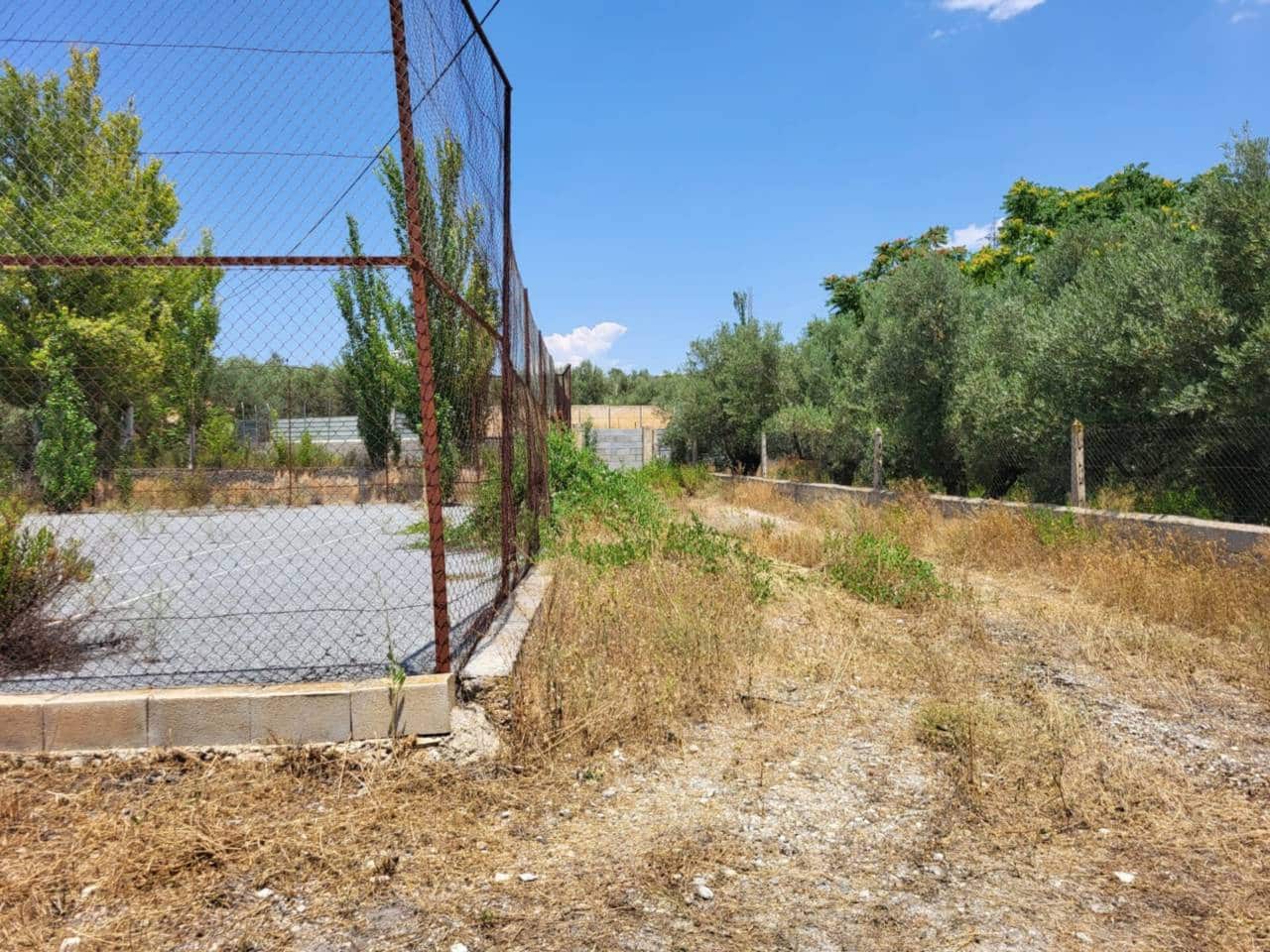 3 soveværelse Villa til salg i Baza med swimmingpool garage - € 290.000 (Ref: 9552934)