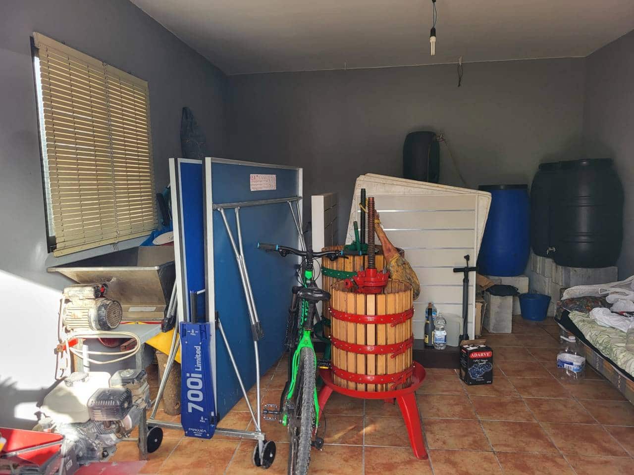 2 soveværelse Villa til salg i Baza med garage - € 150.000 (Ref: 9552937)