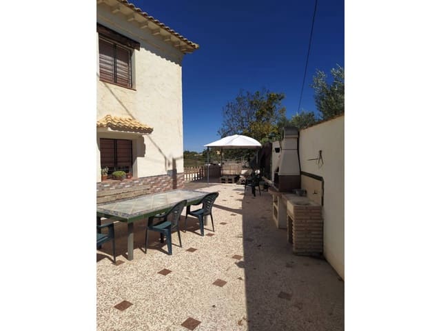 5 soveværelse Villa til salg i Baza med swimmingpool - € 210.000 (Ref: 9552938)