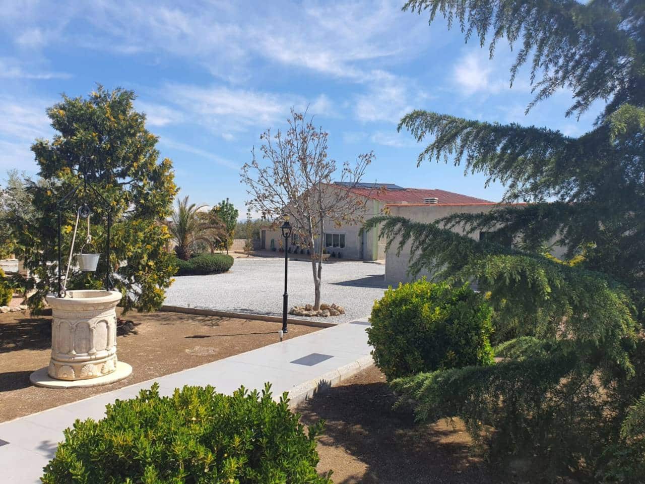 4 soveværelse Villa til salg i Baza - € 310.000 (Ref: 9552939)