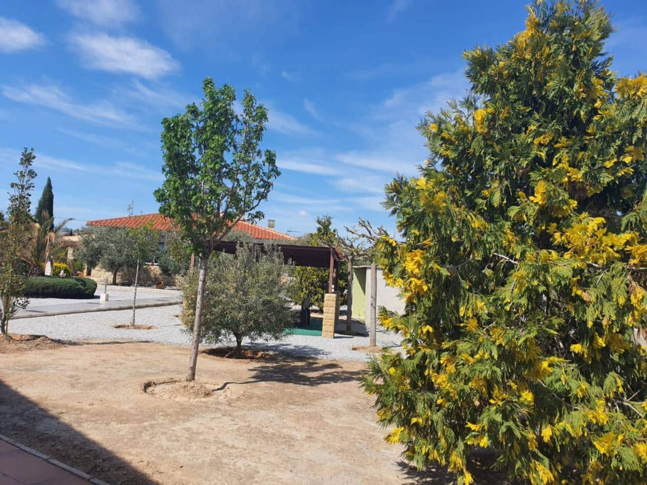 4 soveværelse Villa til salg i Baza - € 310.000 (Ref: 9552939)