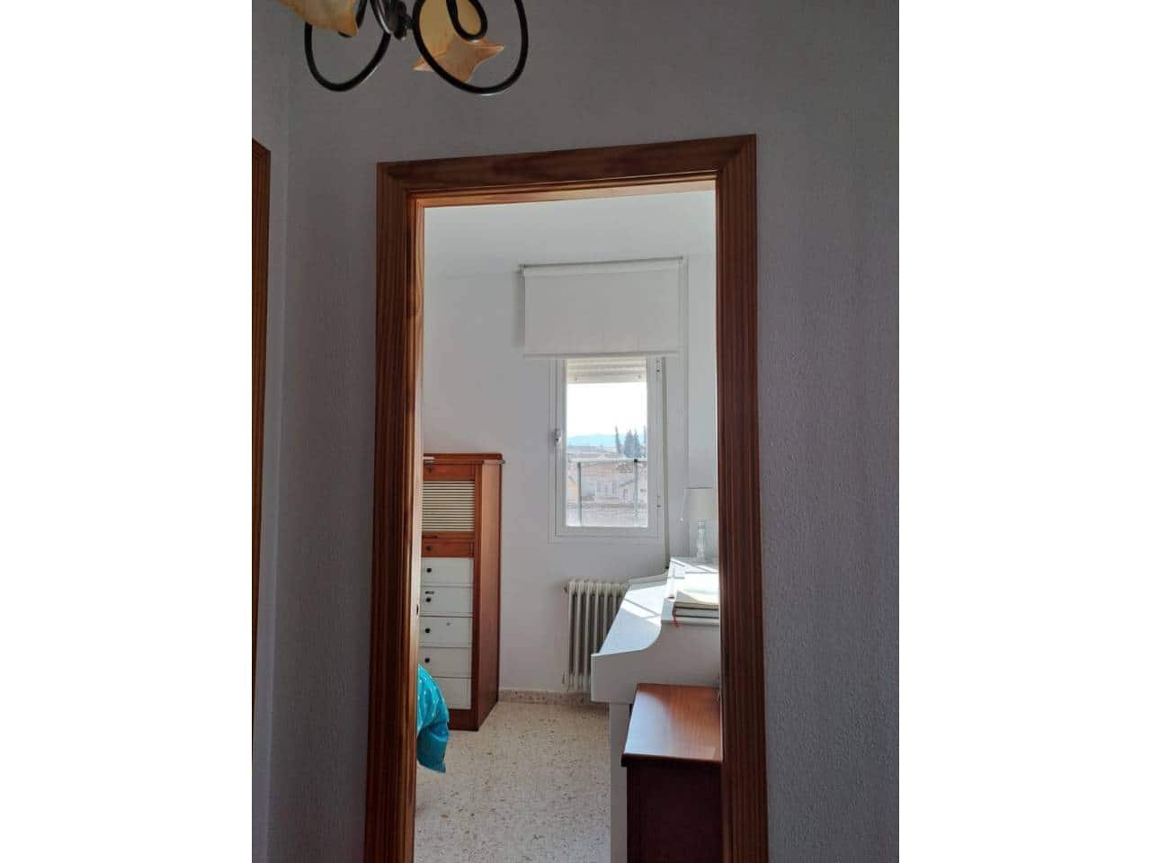 4 chambre Appartement à vendre à Baza avec garage - 135 000 € (Ref: 9564180)