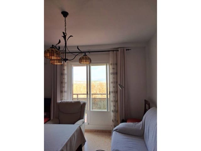 4 chambre Appartement à vendre à Baza avec garage - 135 000 € (Ref: 9564180)