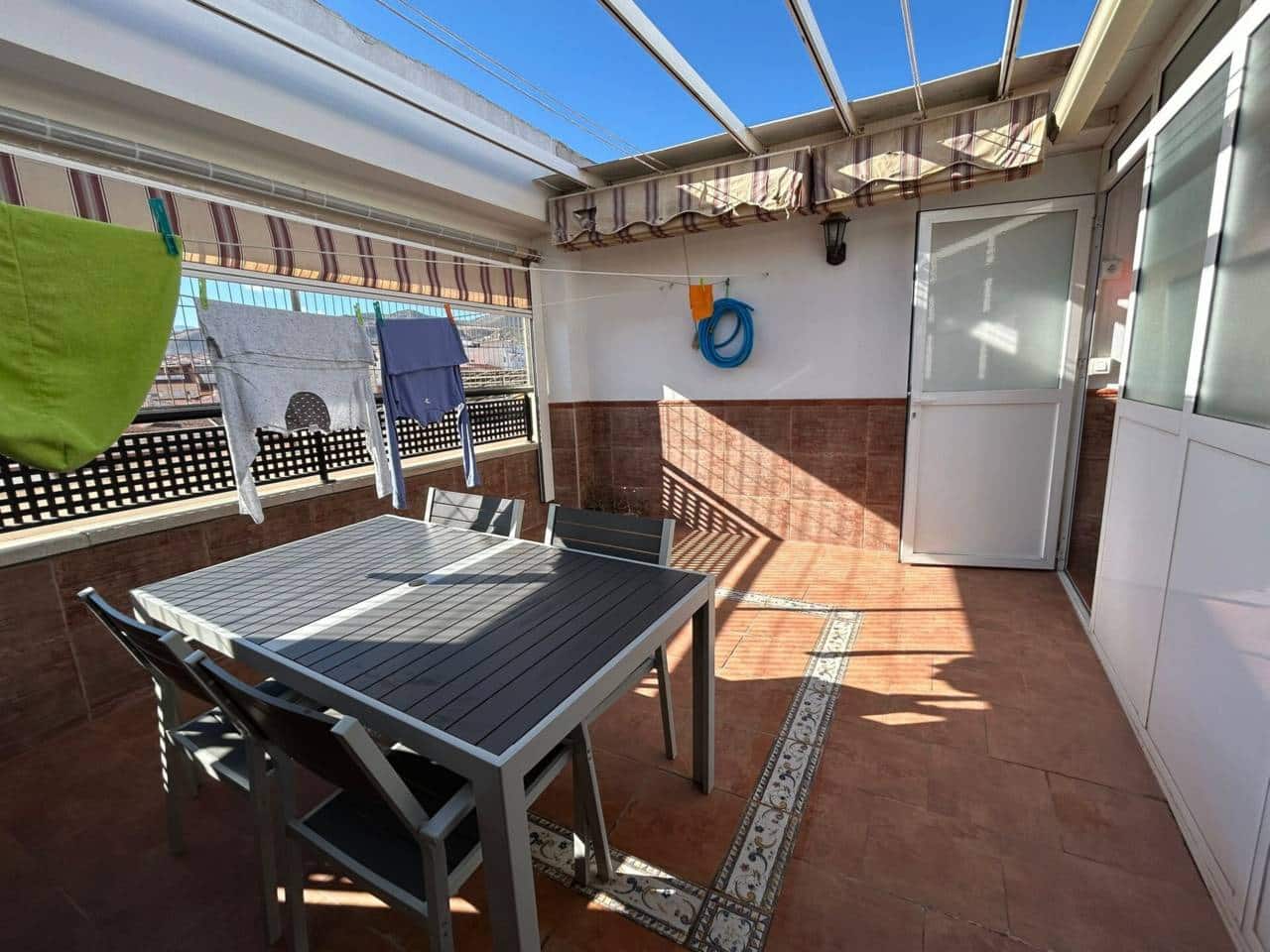 4 chambre Appartement à vendre à Baza avec garage - 135 000 € (Ref: 9564180)