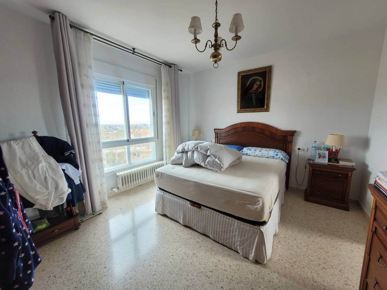 4 soveværelse Lejlighed til salg i Baza med garage - € 133.000 (Ref: 9564180)