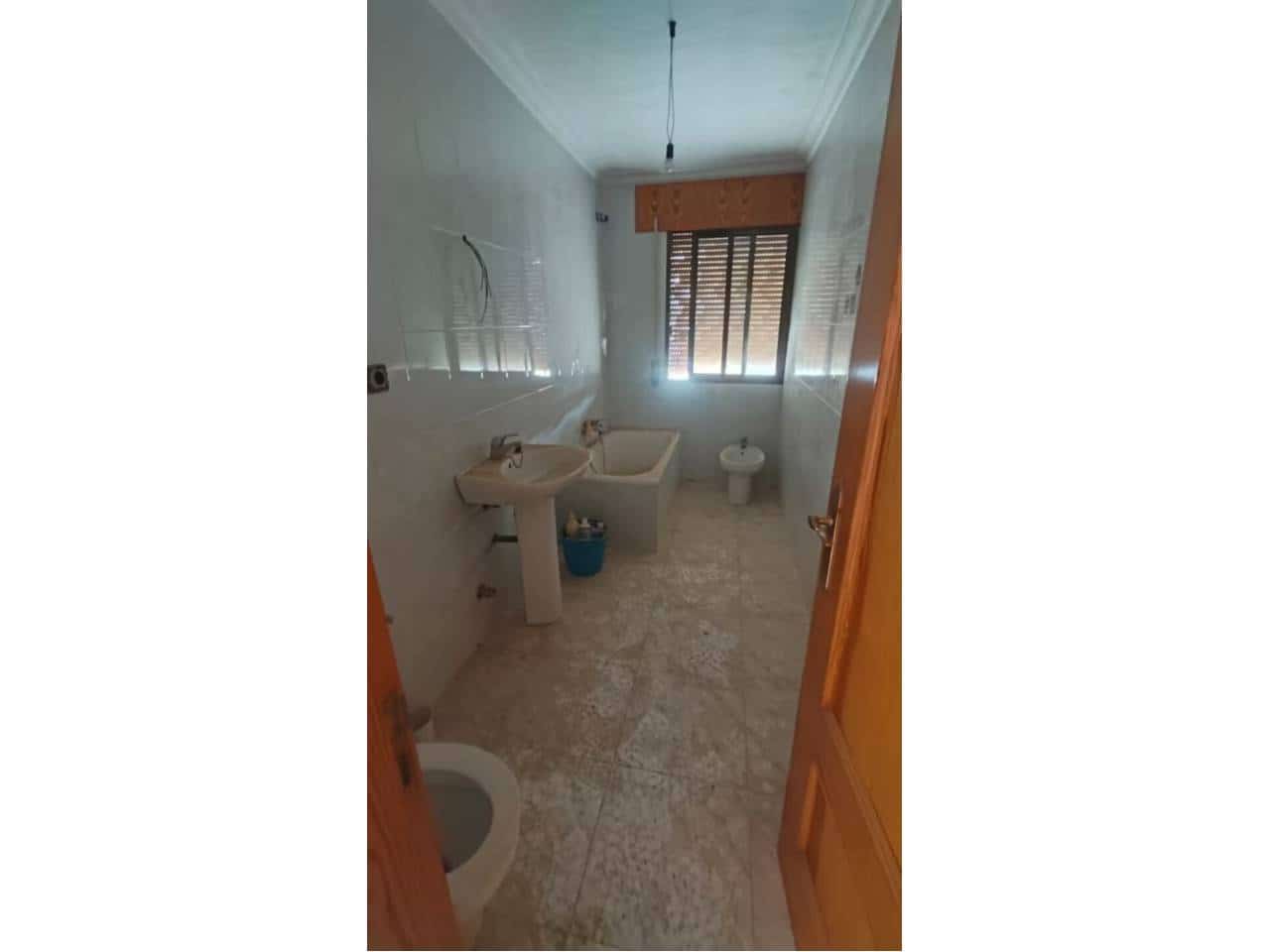 3 Zimmer Penthouse zu verkaufen in Baza - 60.000 € (Ref: 9604484)