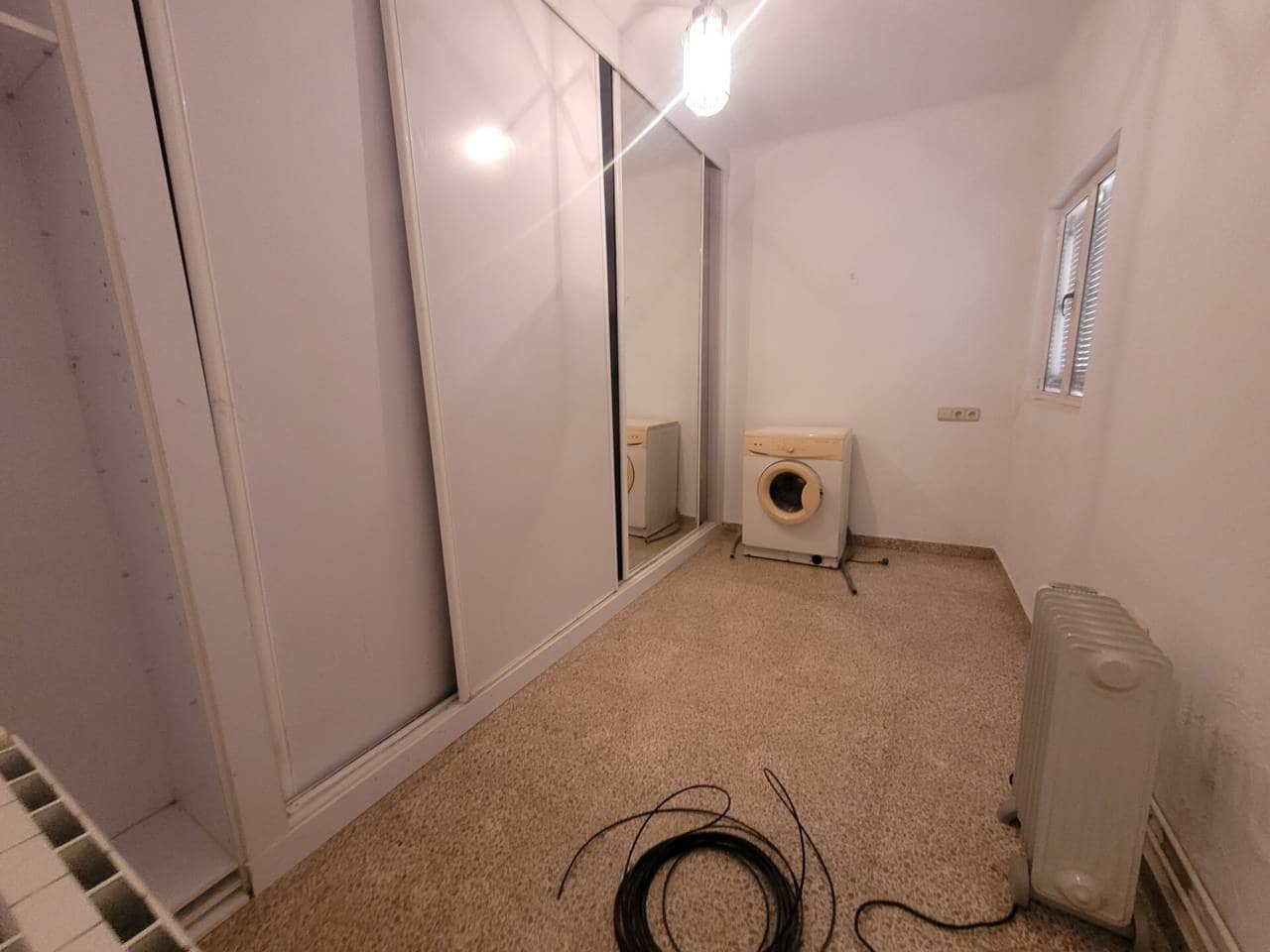 5 bedroom Flat for sale in Baza - € 85,000 (Ref: 9625152)