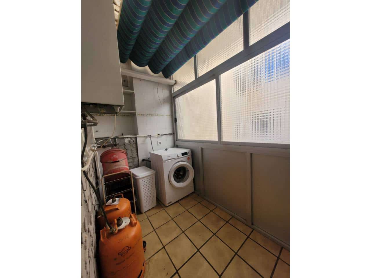 5 bedroom Flat for sale in Baza - € 85,000 (Ref: 9625152)