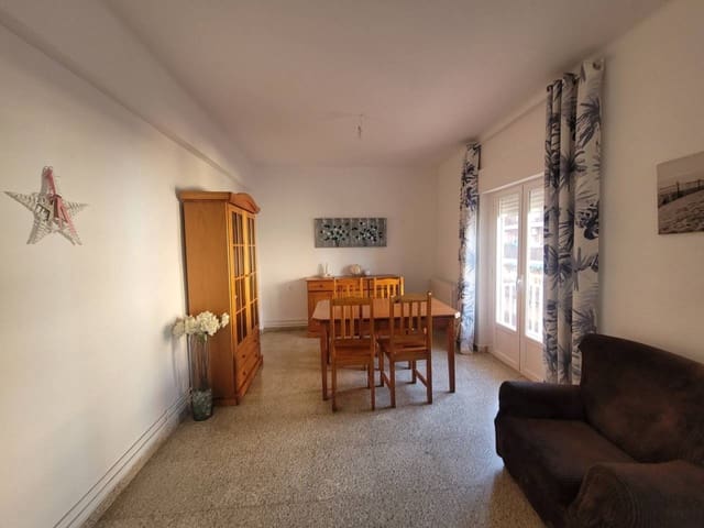 5 bedroom Flat for sale in Baza - € 85,000 (Ref: 9625152)