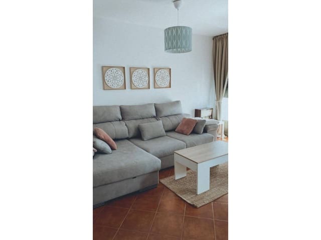 2 sovrum Lägenhet till salu i Baza med garage - 135 000 € (Ref: 9700358)