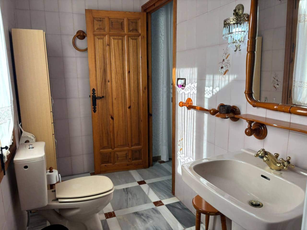 5 sypialnia Hotel na sprzedaż w Cullar - 350 000 € (Ref: 9709486)