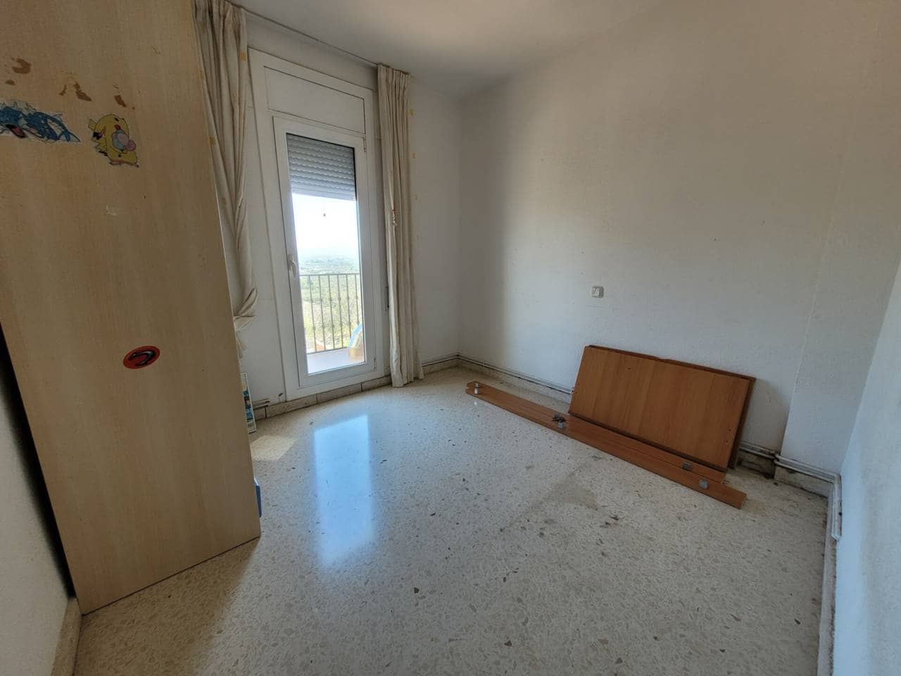 4 sypialnia Willa na sprzedaż w Baza z garażem - 135 000 € (Ref: 9709488)