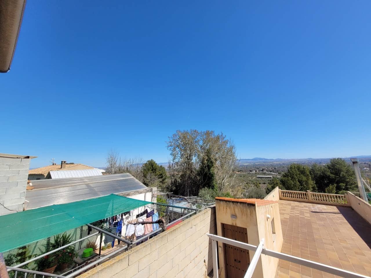 4 sypialnia Willa na sprzedaż w Baza z garażem - 135 000 € (Ref: 9709488)