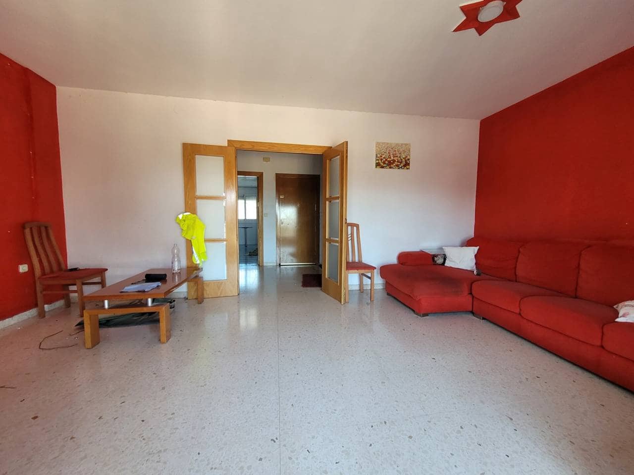 4 sypialnia Willa na sprzedaż w Baza z garażem - 135 000 € (Ref: 9709488)