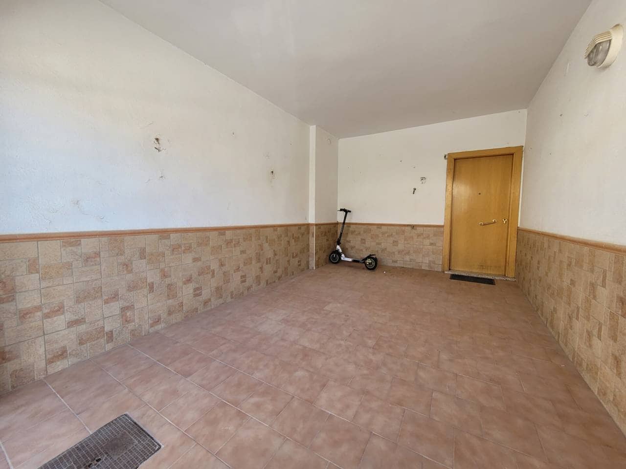 4 sypialnia Willa na sprzedaż w Baza z garażem - 135 000 € (Ref: 9709488)