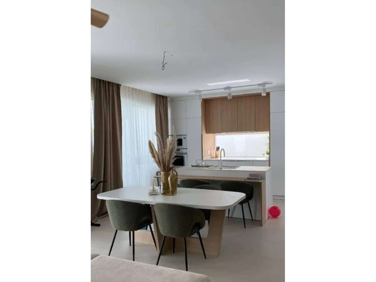 4 bedroom Villa for sale in Baza with pool garage - € 380,000 (Ref: 9709489)