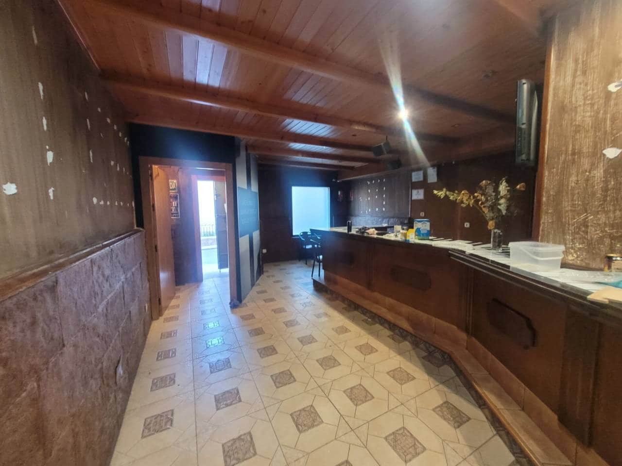 Bar/Restaurant zu verkaufen in Baza - 150.000 € (Ref: 9714393)