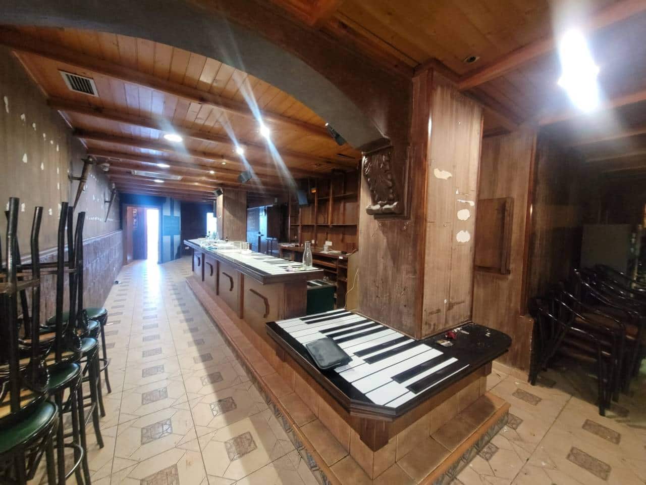 Bar/Restaurant zu verkaufen in Baza - 150.000 € (Ref: 9714393)