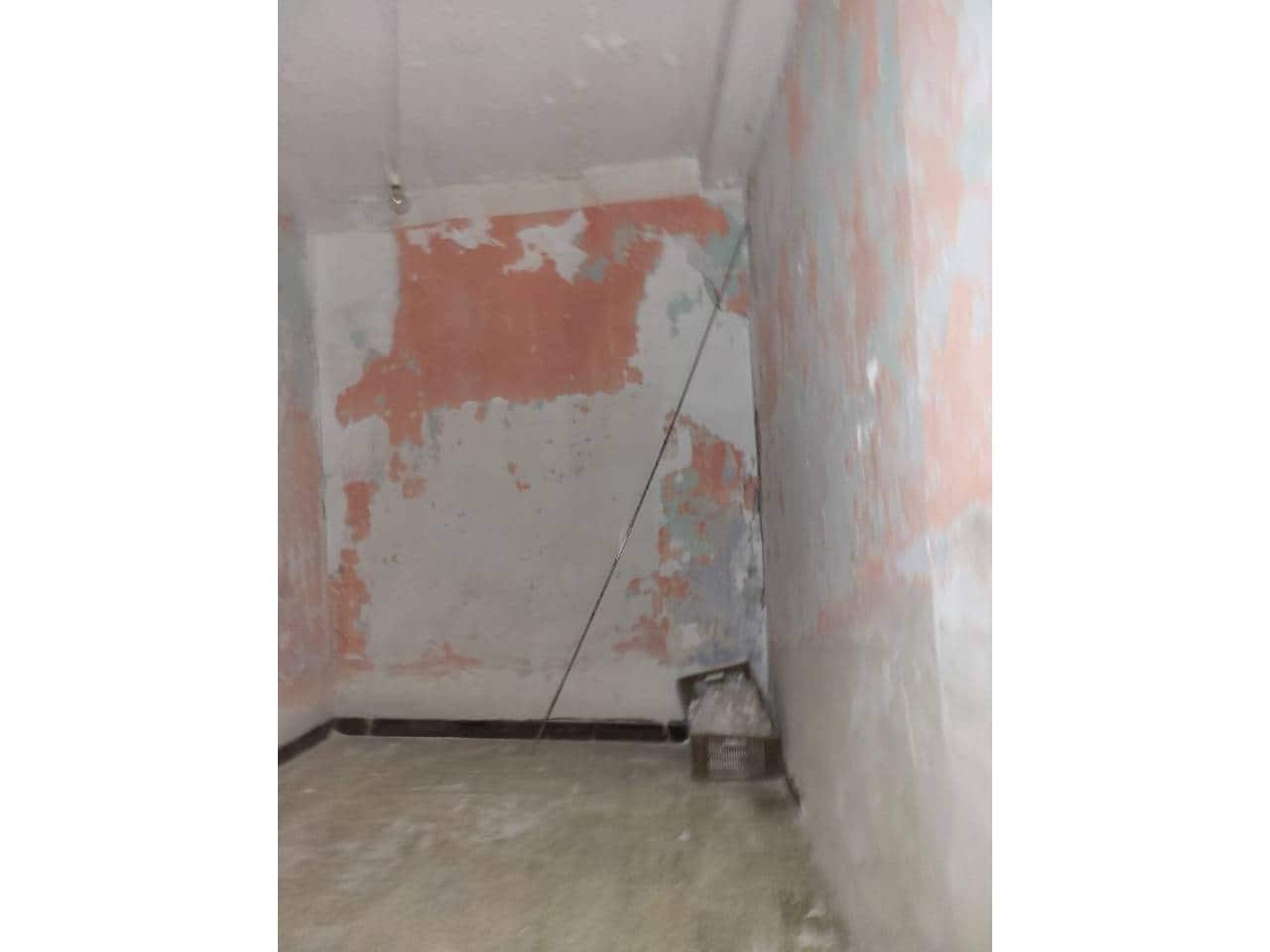 3 bedroom Finca/Country House for sale in Baza - € 20,000 (Ref: 9719368)